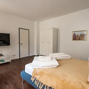  Apartment Zentral Gelegenes Premium-apartment Mit Viel Tageslicht Deutschland